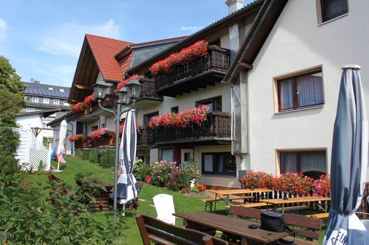 Landgasthof Hotel Sauer Вилинген Екстериор снимка
